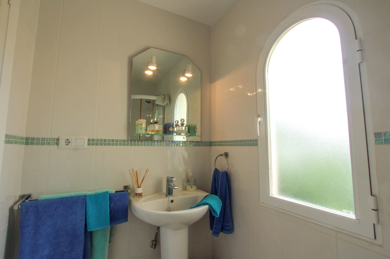 6 slaapkamer Villa te koop in Orba met zwembad garage - € 499.950 (Ref: 10172225)