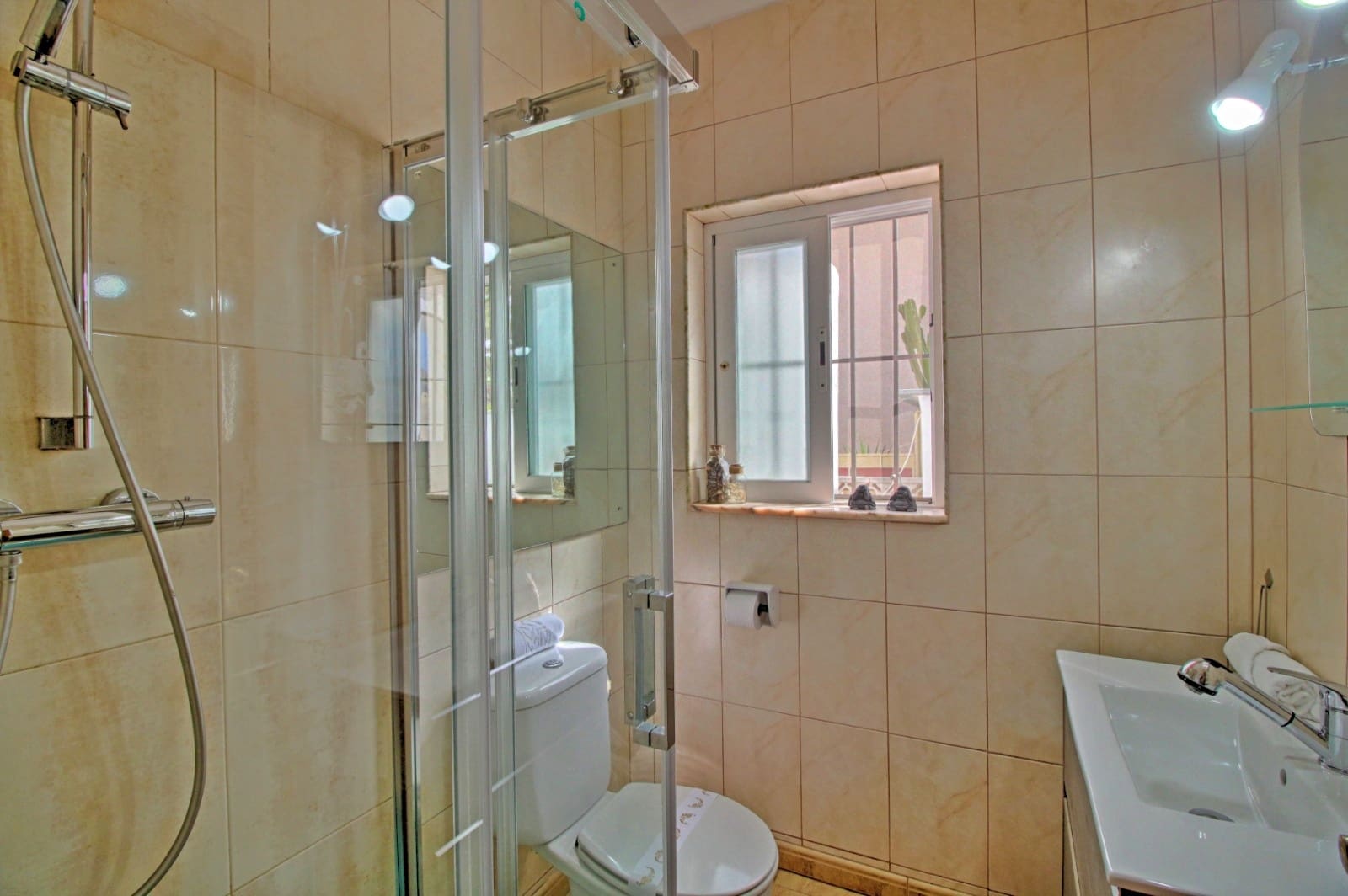 2 soverom Villa til salgs i Calpe / Calp med svømmebasseng garasje - € 368 000 (Ref: 10181915)