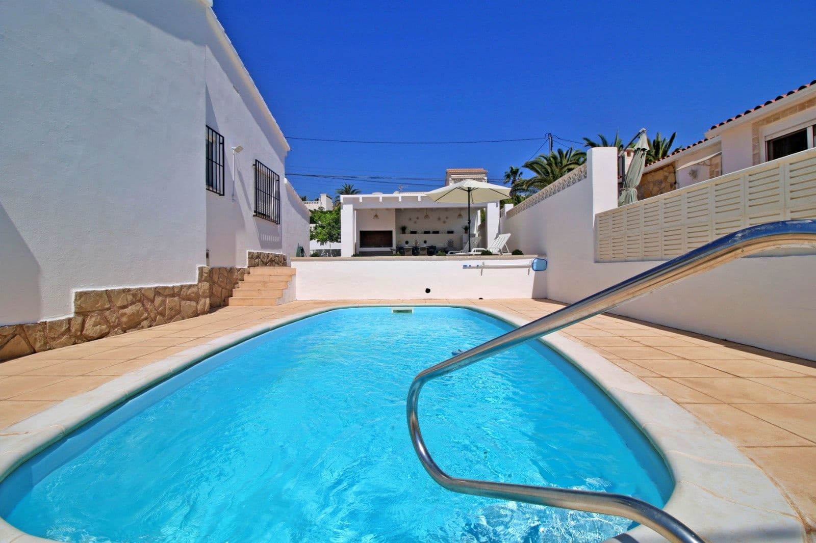 2 soverom Villa til salgs i Calpe / Calp med svømmebasseng garasje - € 368 000 (Ref: 10181915)