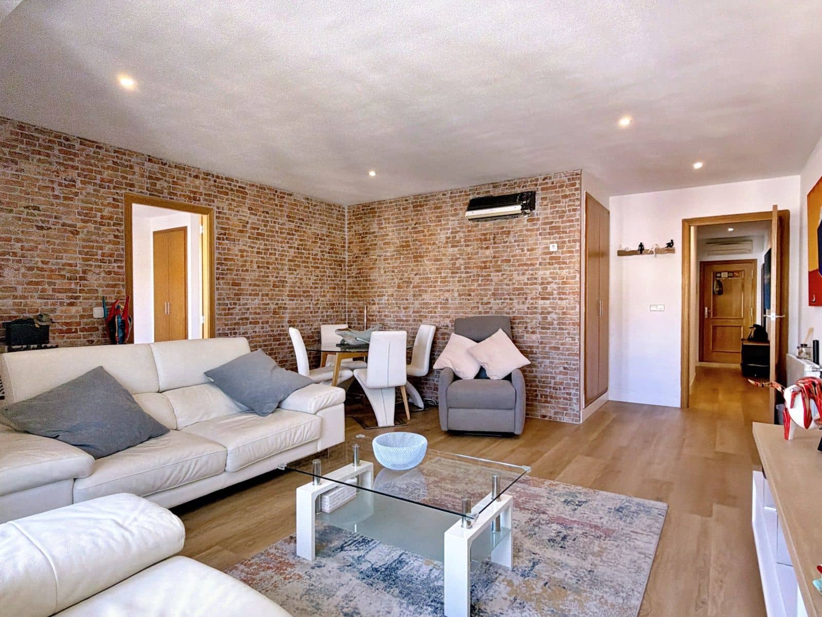 3 Zimmer Apartment zu verkaufen in Teulada mit Garage - 249.000 € (Ref: 10183840)