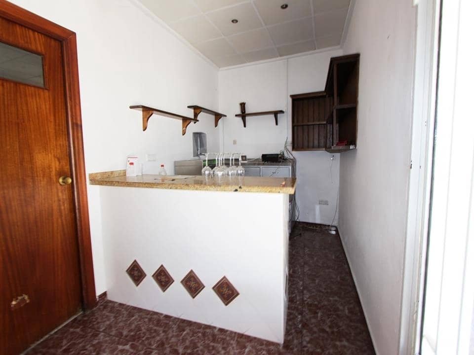 4 soveværelse Restaurant/Bar til salg i Orba - € 500.000 (Ref: 4349066)