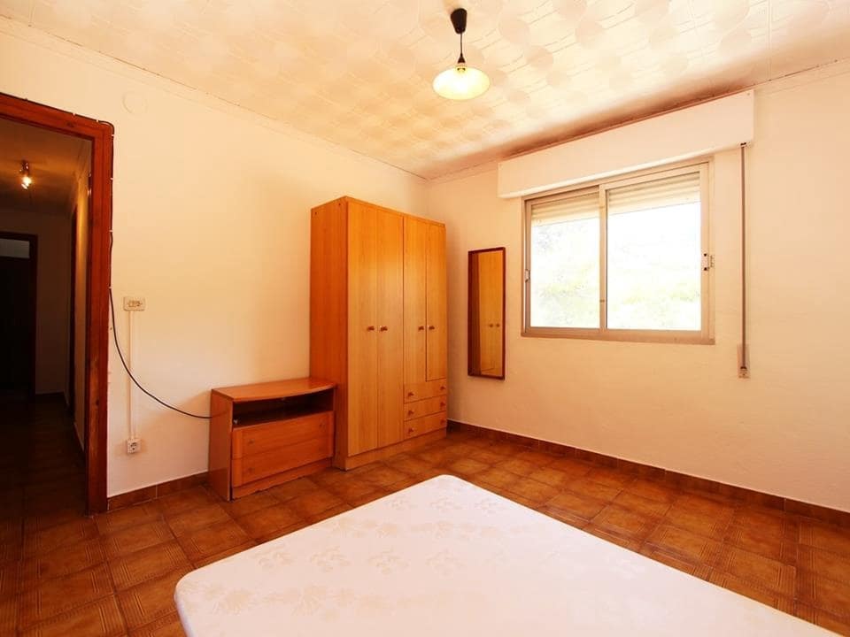 4 soveværelse Restaurant/Bar til salg i Orba - € 500.000 (Ref: 4349066)