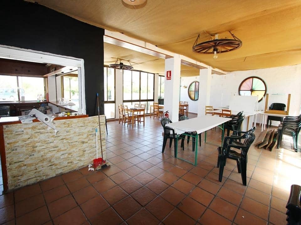 4 soveværelse Restaurant/Bar til salg i Orba - € 500.000 (Ref: 4349066)