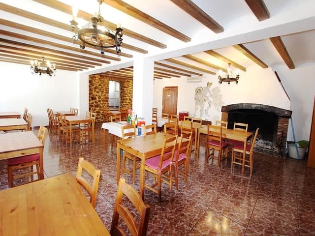 4 bedroom Restaurant/Bar for sale in Orba - € 500,000 (Ref: 4349066)