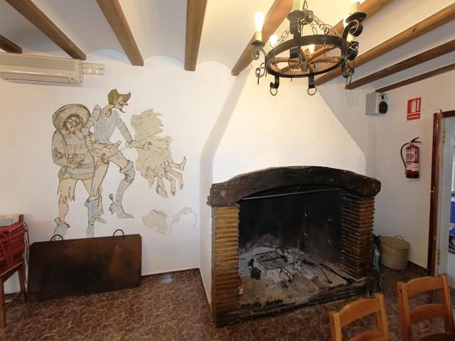 4 bedroom Restaurant/Bar for sale in Orba - € 500,000 (Ref: 4349066)