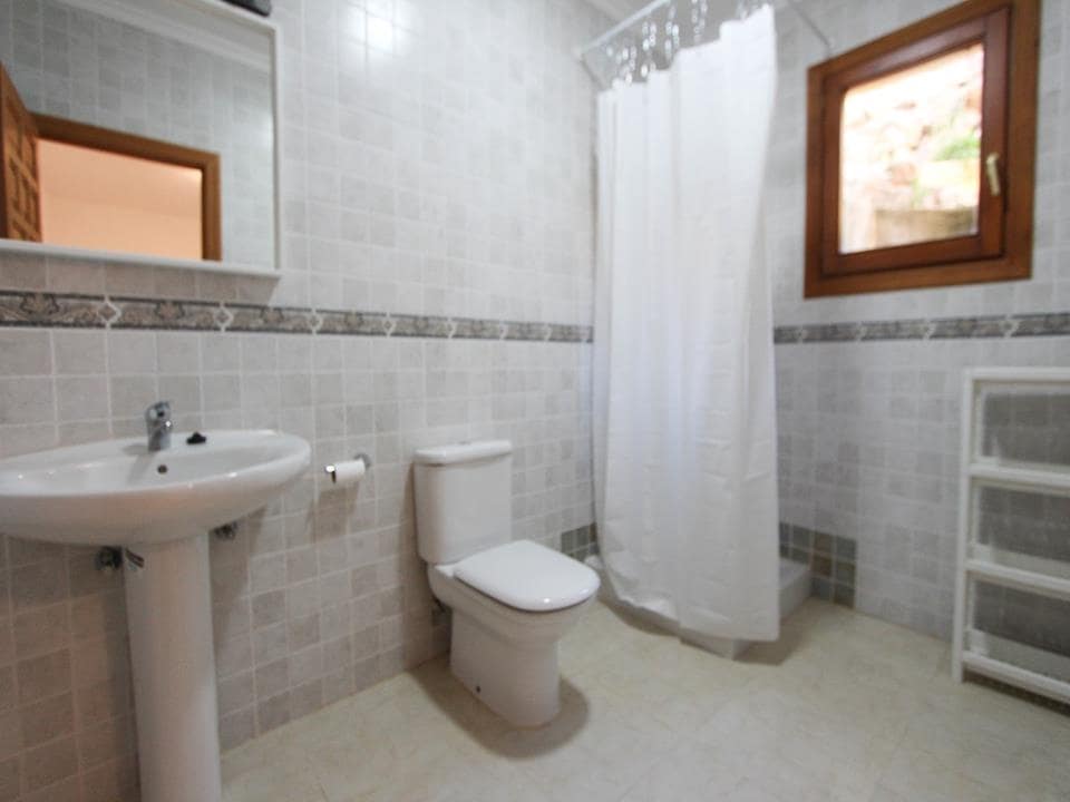 5 quarto Moradia para venda em Cumbre del Sol com piscina garagem - 690 000 € (Ref: 4440464)