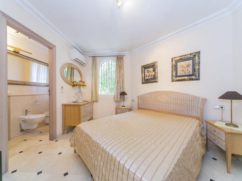 5 sovrum Villa till salu i La Sella - 1 599 000 € (Ref: 4598294)