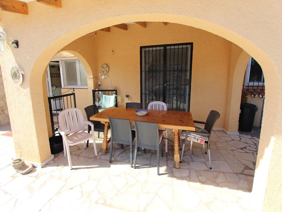 10 bedroom Villa for sale in Jalon / Xalo - € 999,000 (Ref: 4737711)