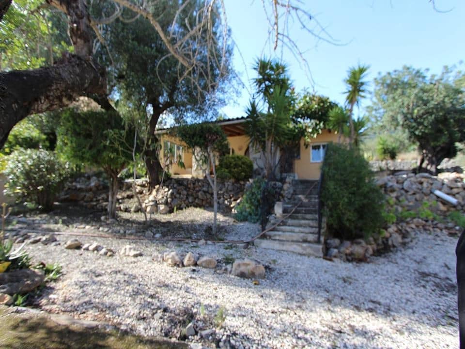 10 bedroom Villa for sale in Jalon / Xalo - € 999,000 (Ref: 4737711)