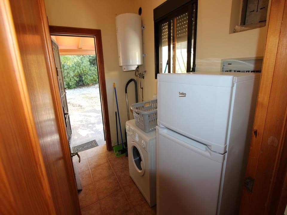 10 bedroom Villa for sale in Jalon / Xalo - € 999,000 (Ref: 4737711)