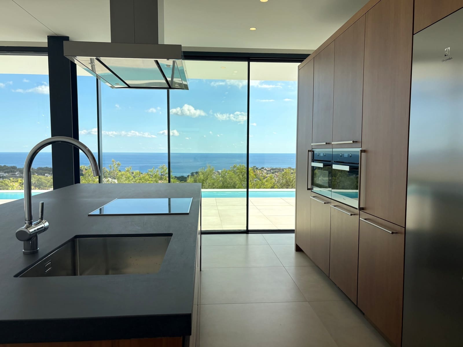 4 bedroom Villa for sale in Benissa with pool garage - € 2,900,000 (Ref: 6040961)