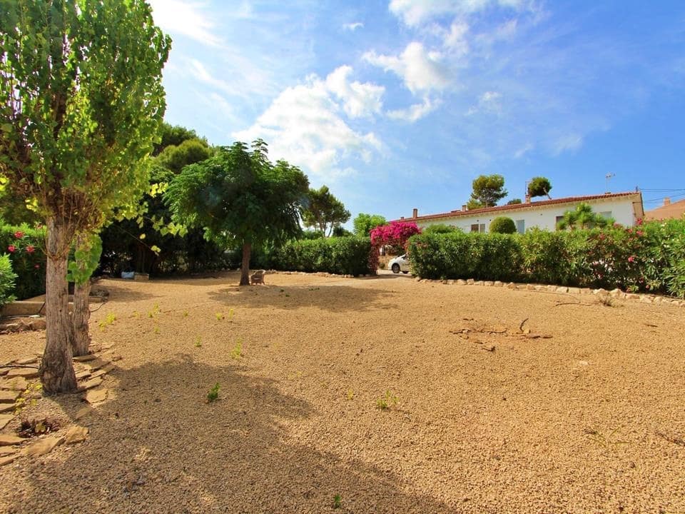 9 soverom Villa til salgs i Moraira med svømmebasseng garasje - € 674 900 (Ref: 6295104)