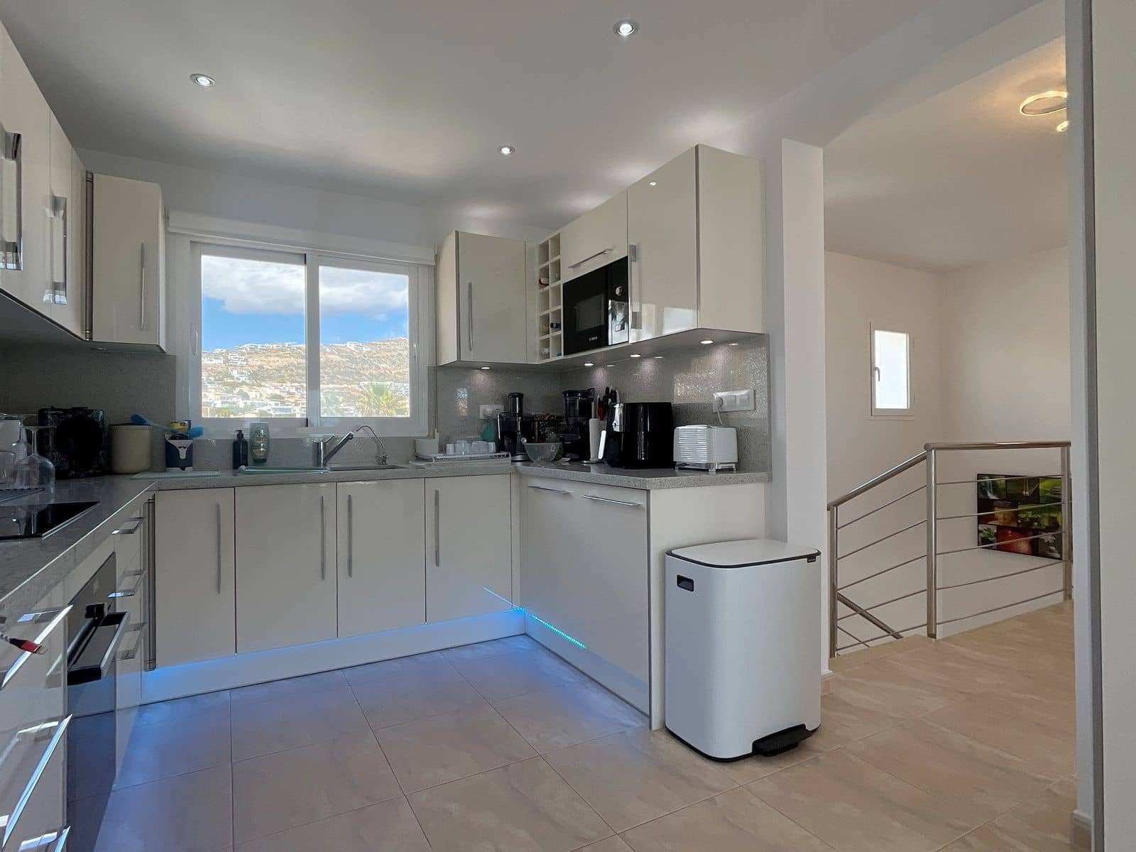 5 soverom Villa til salgs i Cumbre del Sol med svømmebasseng garasje - € 1 375 000 (Ref: 7104314)