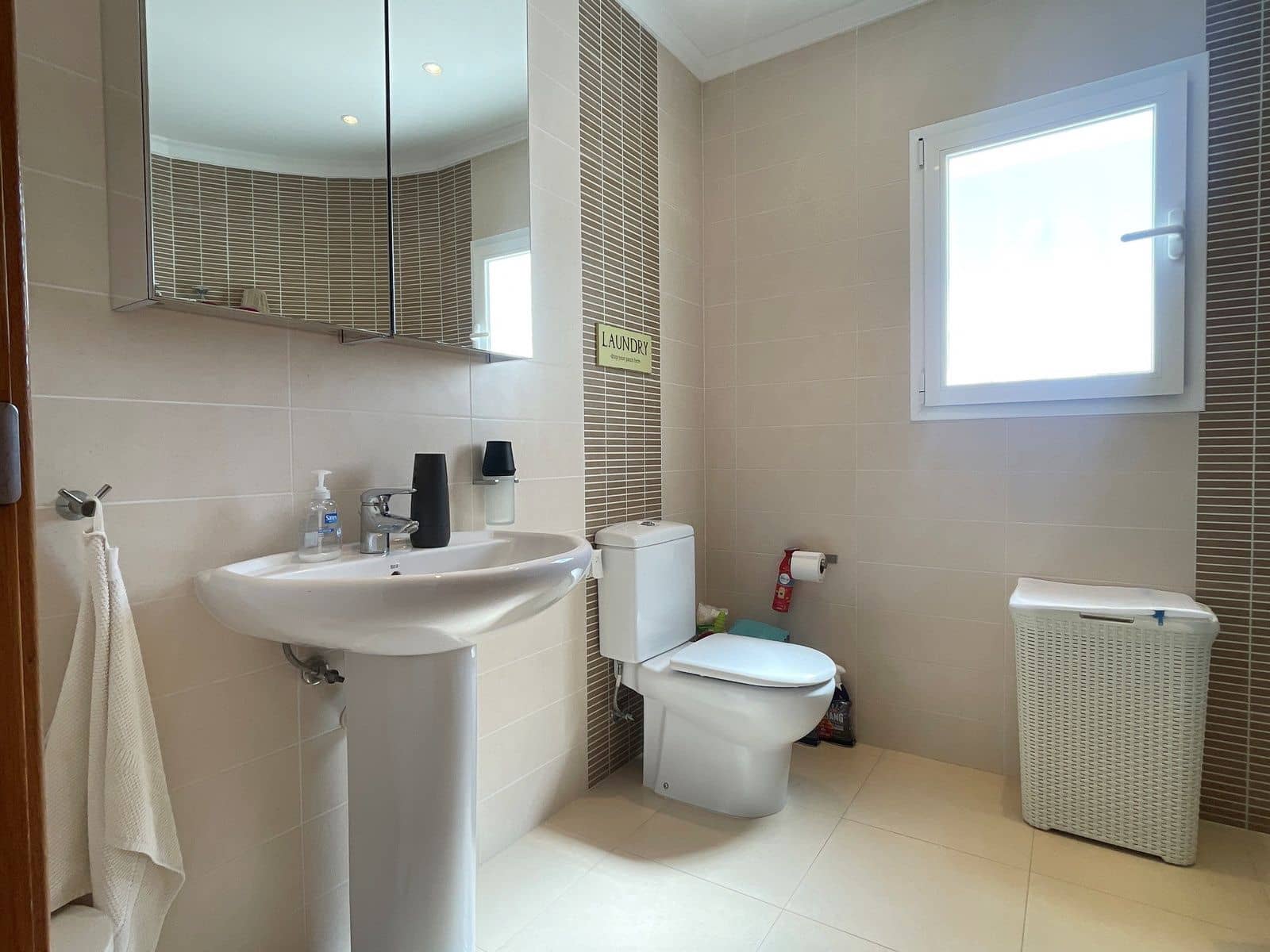 5 soverom Villa til salgs i Cumbre del Sol med svømmebasseng garasje - € 1 375 000 (Ref: 7104314)