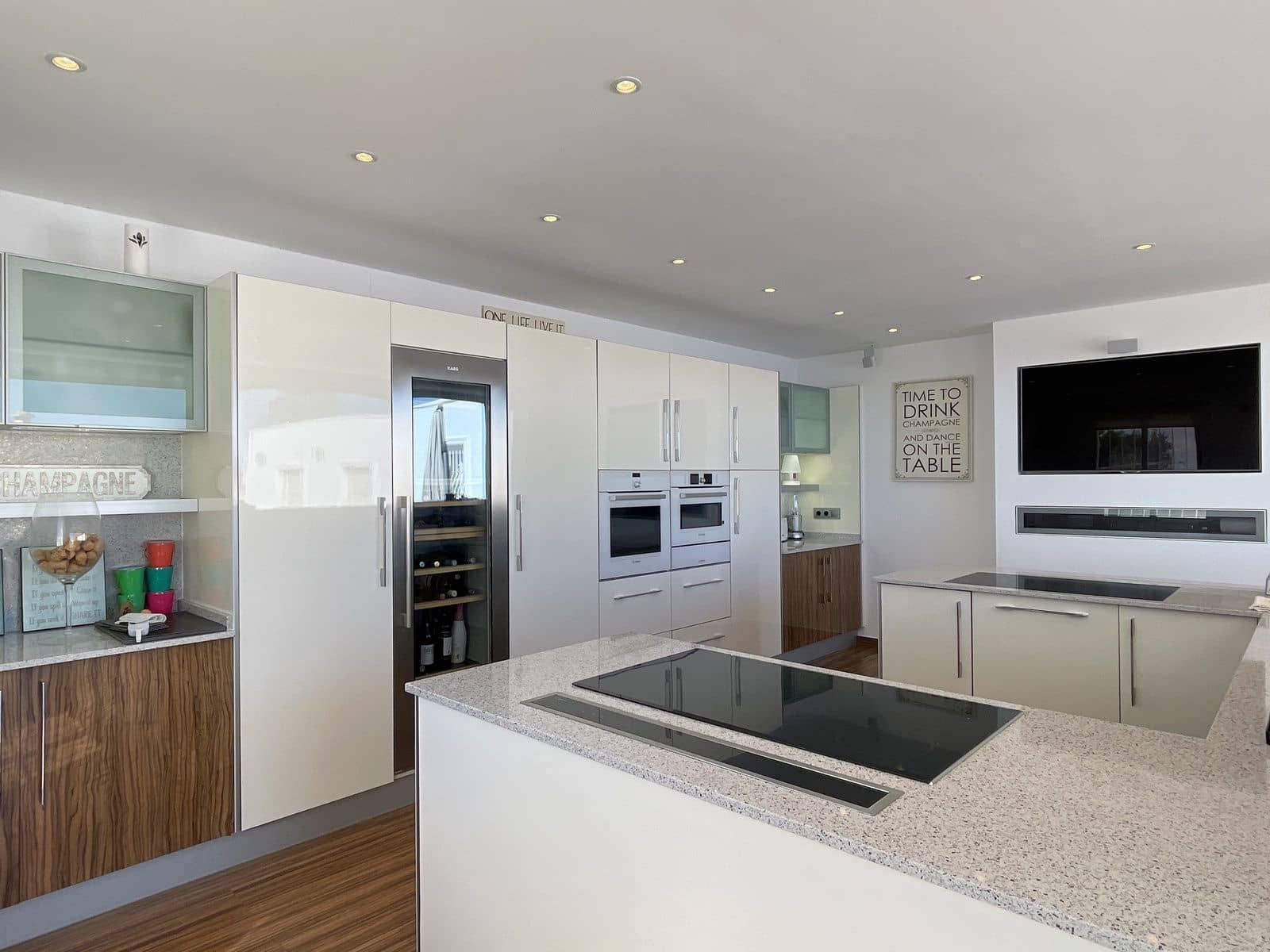 5 soverom Villa til salgs i Cumbre del Sol med svømmebasseng garasje - € 1 375 000 (Ref: 7104314)