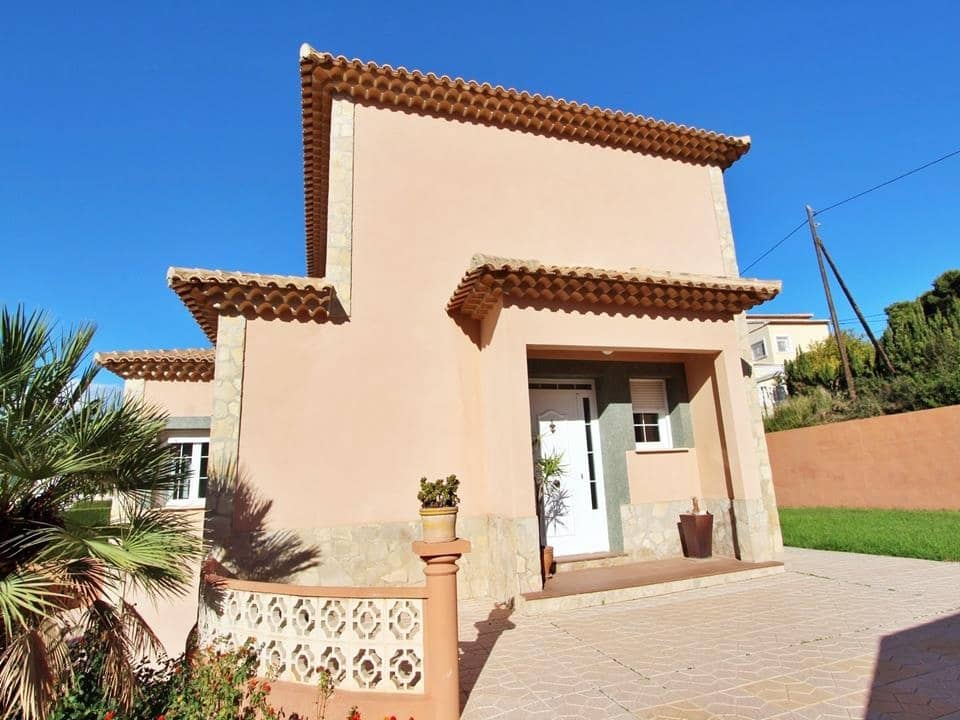 5 Zimmer Villa zu verkaufen in Calpe / Calp mit Pool Garage - 720.000 € (Ref: 7323430)