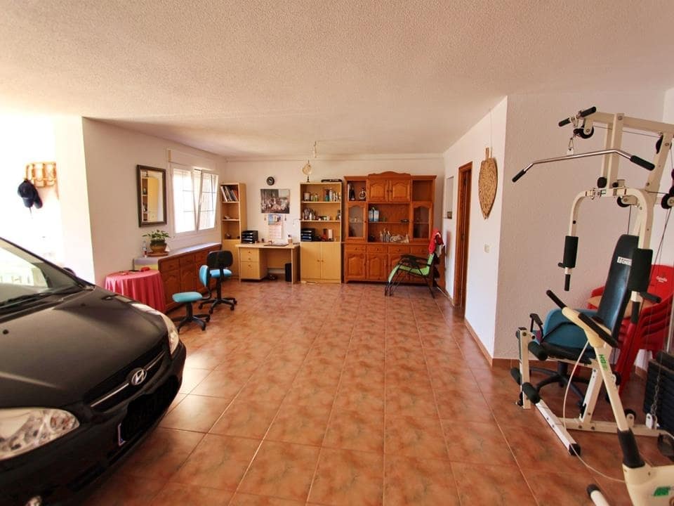 5 Zimmer Villa zu verkaufen in Calpe / Calp mit Pool Garage - 720.000 € (Ref: 7323430)