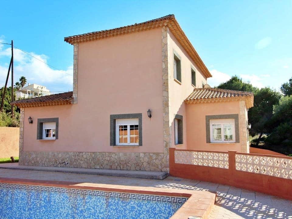 5 Zimmer Villa zu verkaufen in Calpe / Calp mit Pool Garage - 720.000 € (Ref: 7323430)