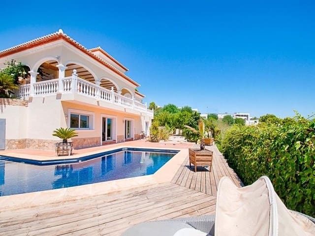 4 makuuhuone Huvila myytävänä paikassa Moraira, Teulada-Moraira mukana uima-altaan 
autotalli - 850 000 € (Ref: 7643655)