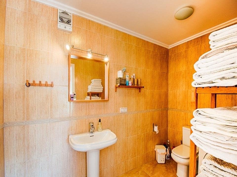 4 makuuhuone Huvila myytävänä paikassa Moraira mukana uima-altaan 
autotalli - 850 000 € (Ref: 7643655)