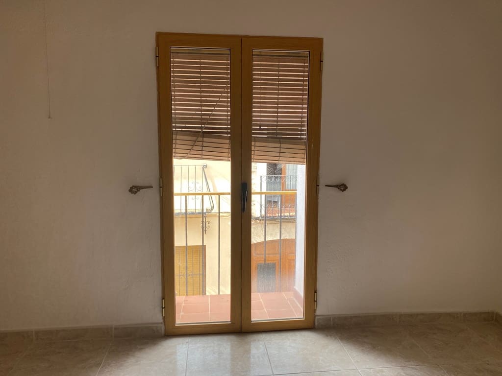 3 soveværelse Byhus til salg i Lliber - € 195.000 (Ref: 7742171)