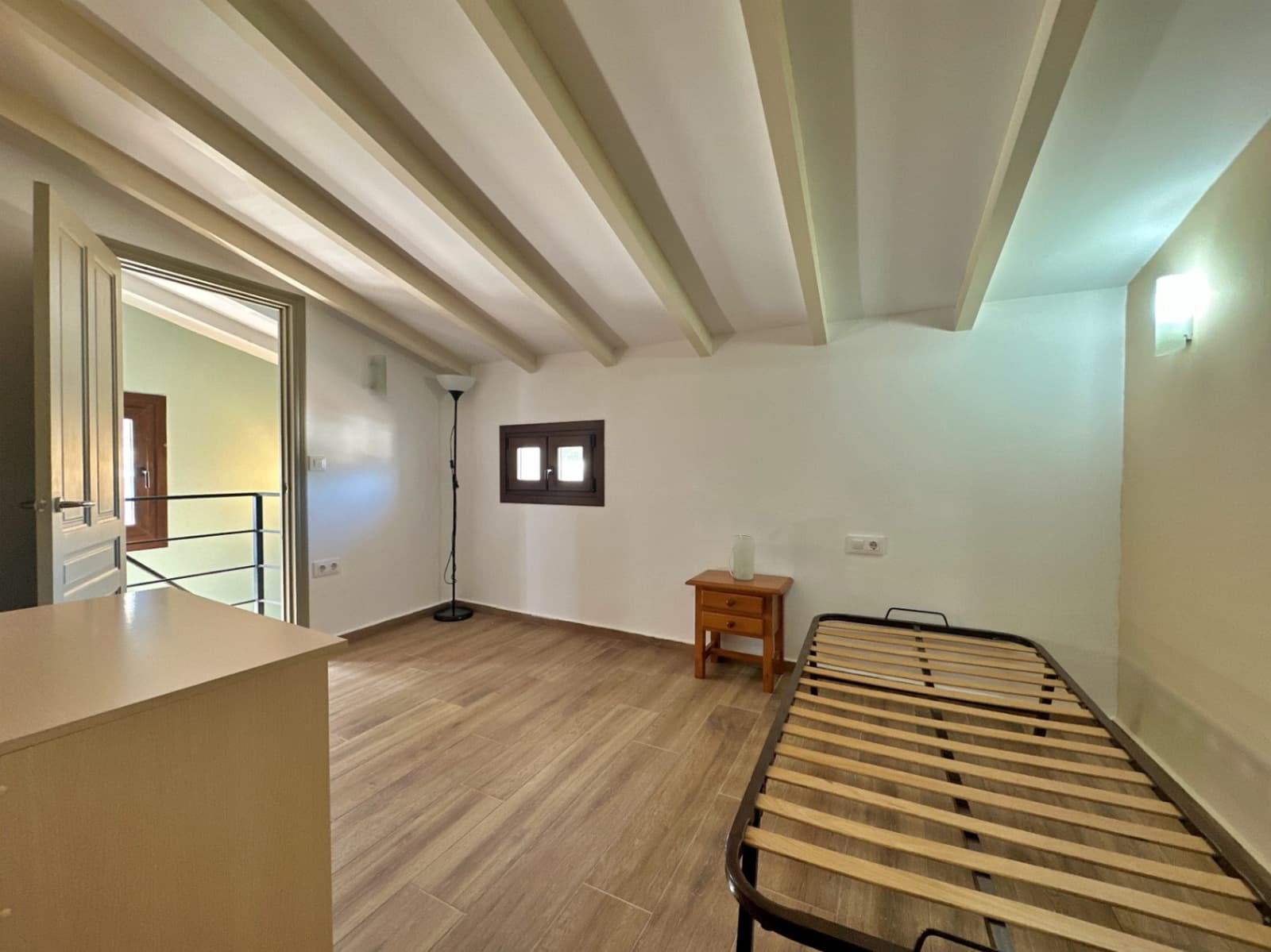 6 bedroom Villa for sale in Moraira - € 595,000 (Ref: 7837196)