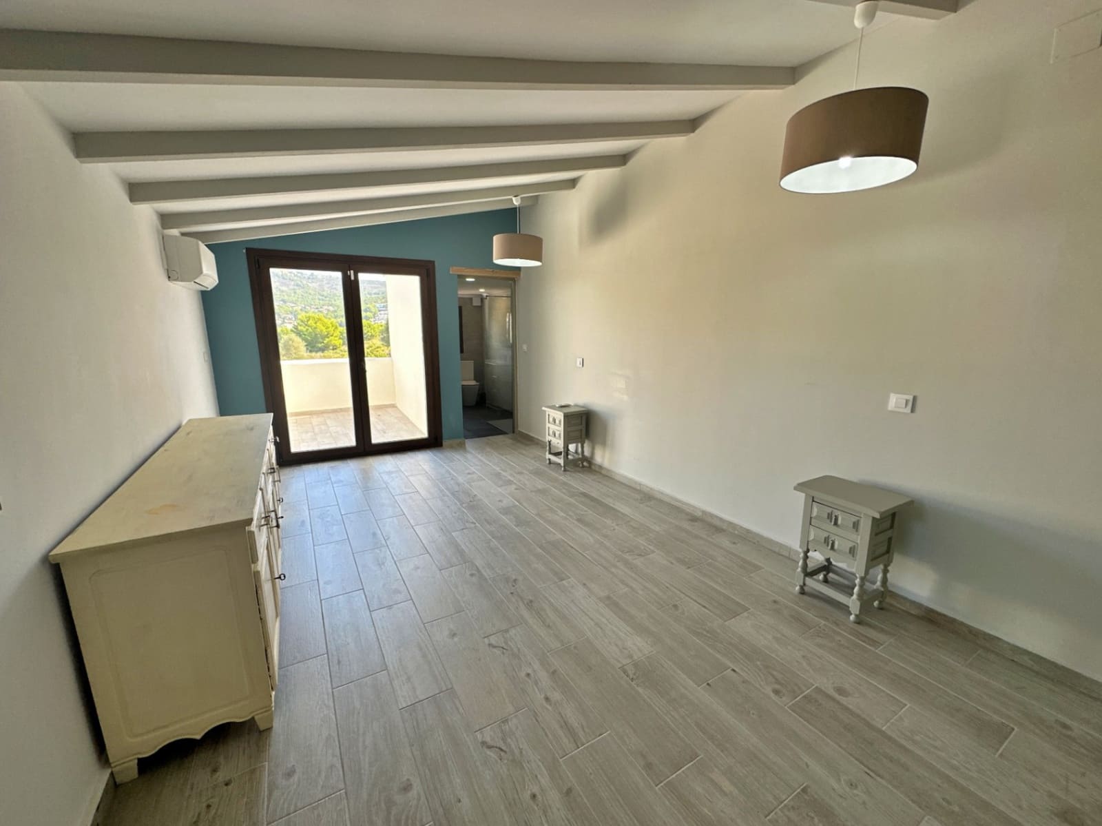 6 bedroom Villa for sale in Moraira - € 595,000 (Ref: 7837196)