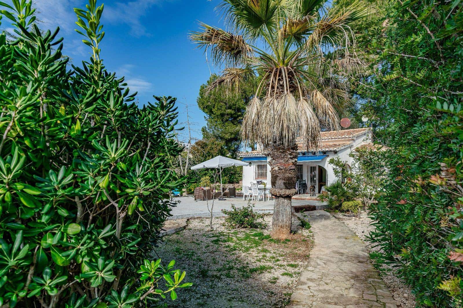 Chalet de 2 habitaciones en Moraira en venta con garaje - 550.000 € (Ref: 7846414)