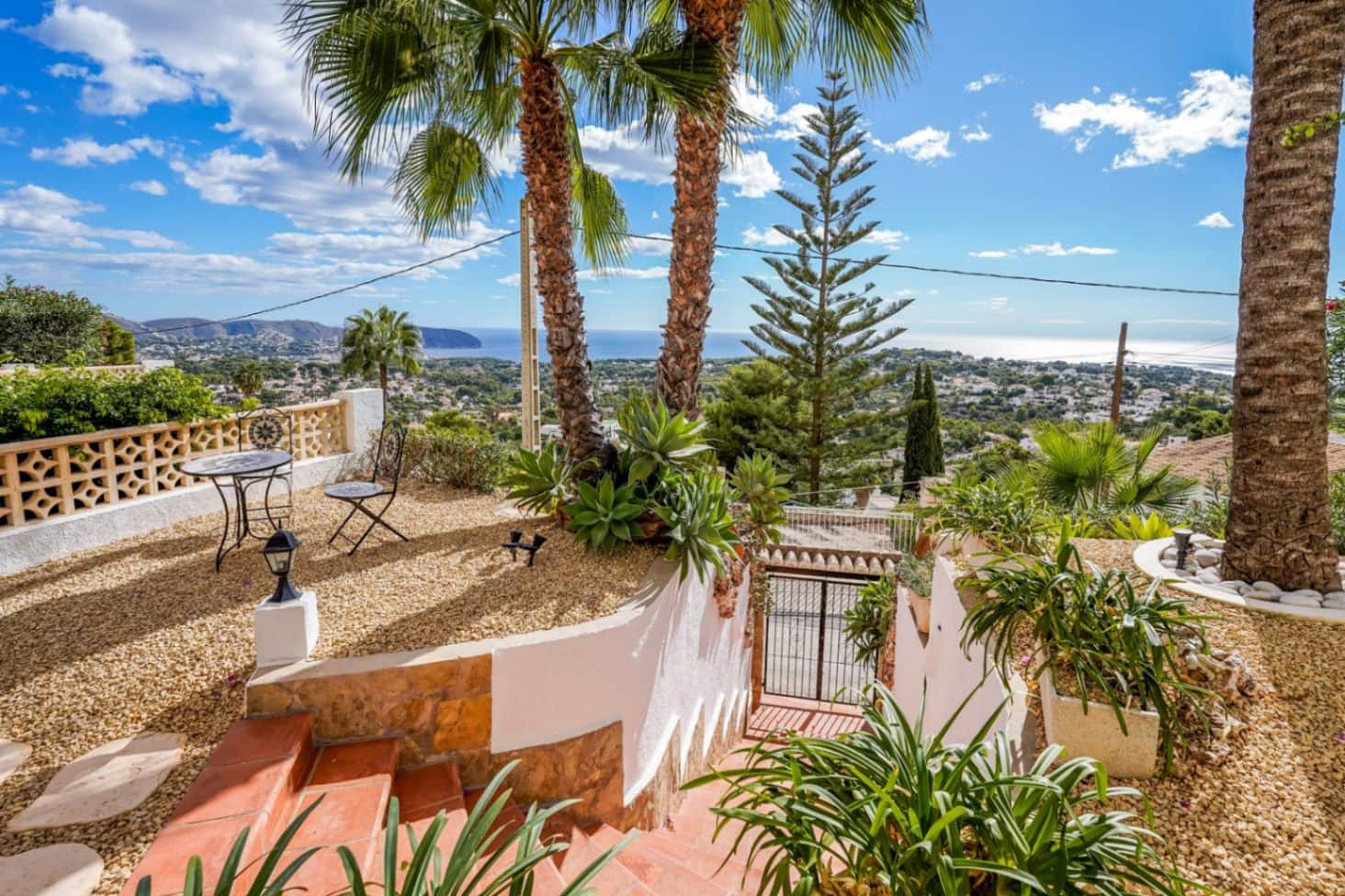 4 quarto Moradia para venda em Moraira com piscina garagem - 1 275 000 € (Ref: 7875605)