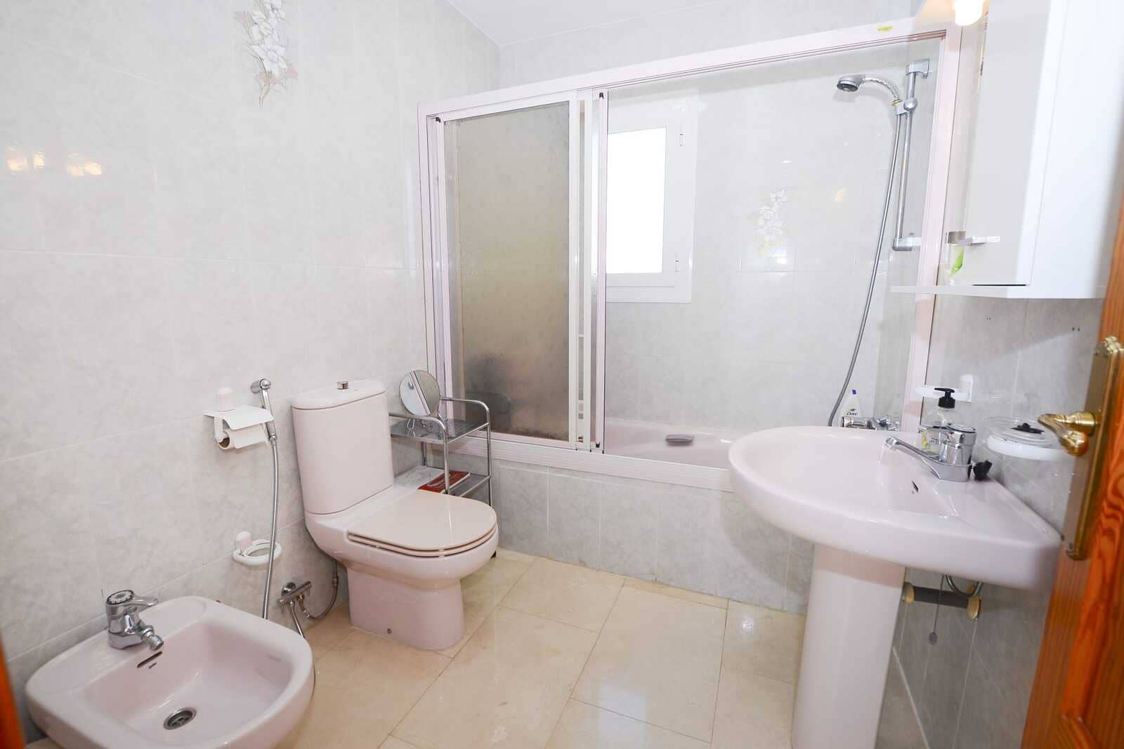 7 Zimmer Villa zu verkaufen in Calpe / Calp mit Pool Garage - 890.000 € (Ref: 7993642)