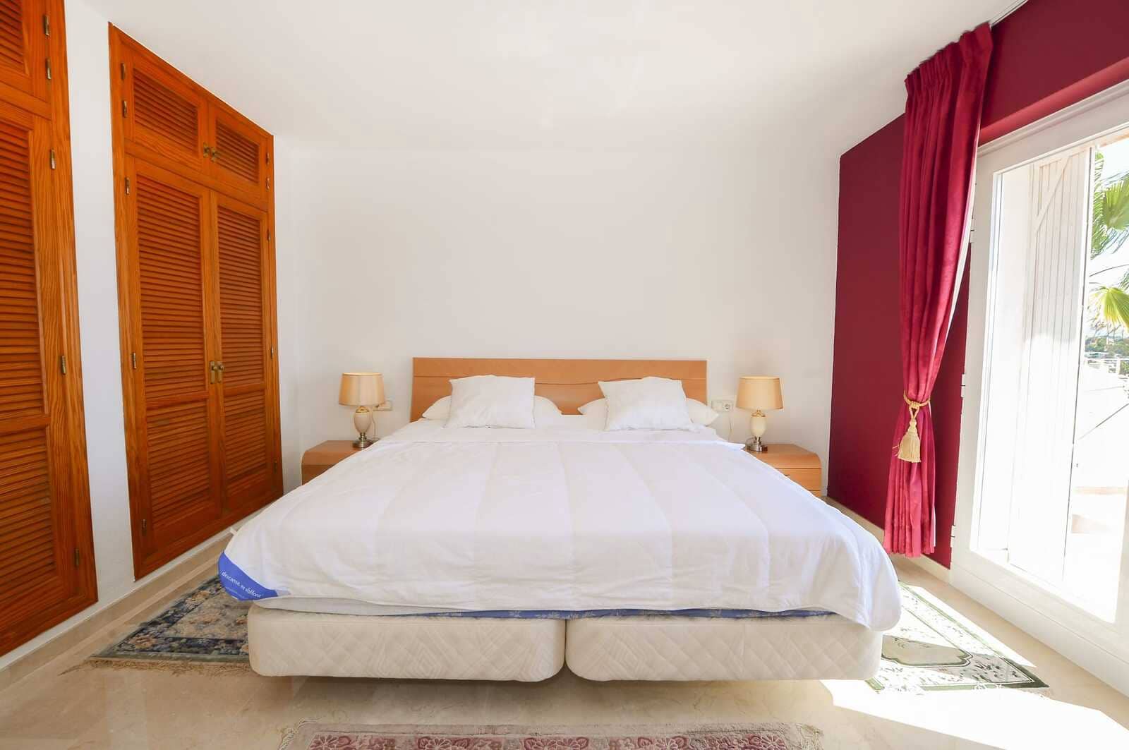 7 Zimmer Villa zu verkaufen in Calpe / Calp mit Pool Garage - 890.000 € (Ref: 7993642)