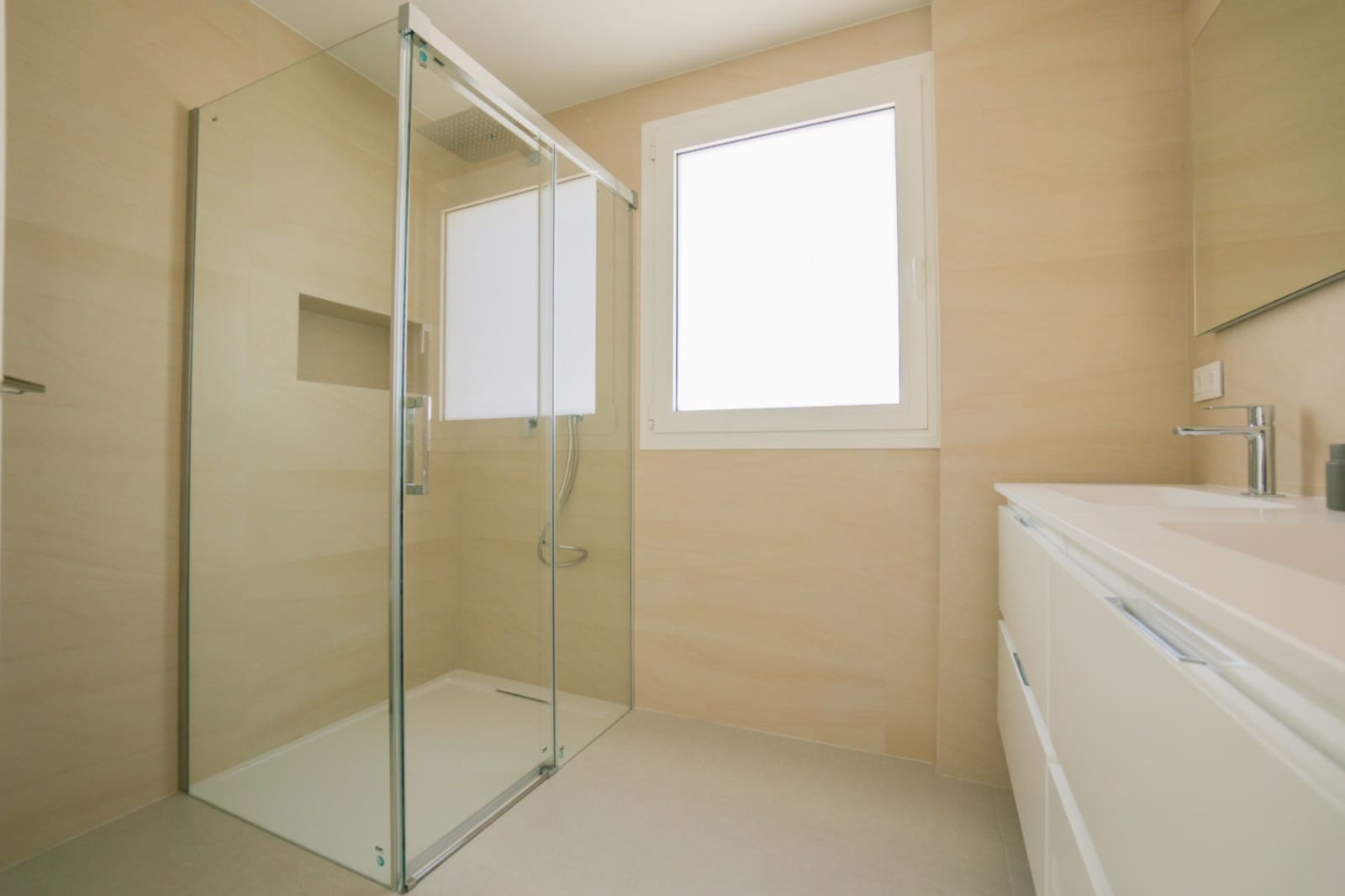 3 bedroom Villa for sale in Finestrat with pool garage - € 840,000 (Ref: 8047617)