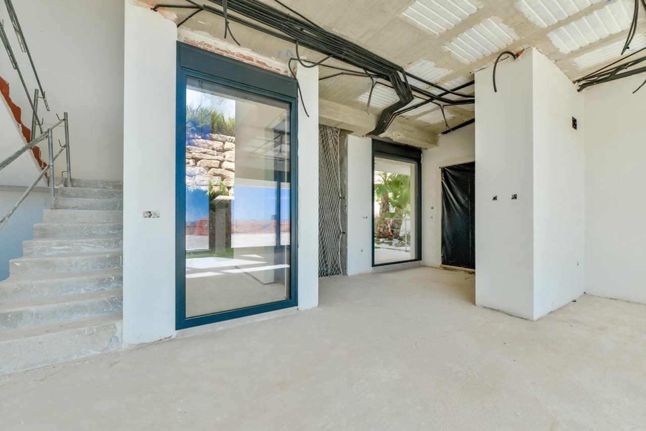 9 bedroom Villa for sale in Finestrat with pool garage - € 3,950,000 (Ref: 8047620)