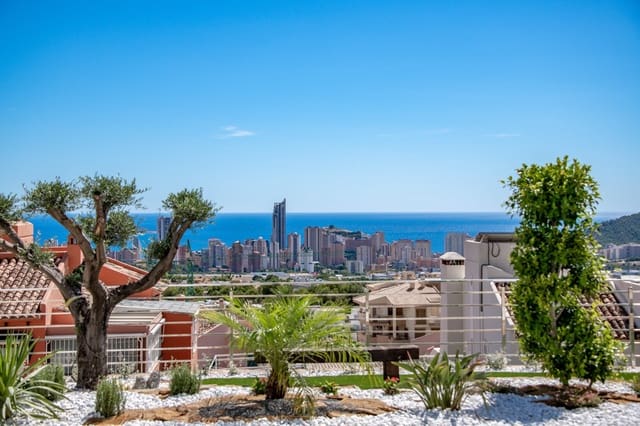 9 bedroom Villa for sale in Finestrat with pool garage - € 3,950,000 (Ref: 8047620)