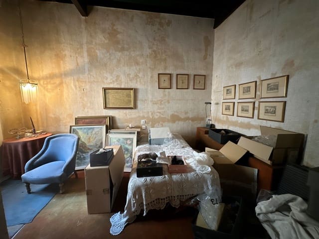 6 bedroom Townhouse for sale in Benissa - € 400,000 (Ref: 8093984)