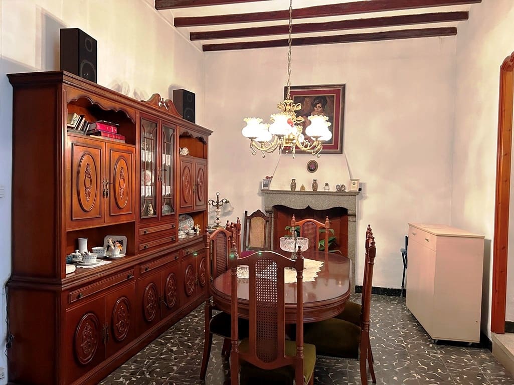 4 soverom Hus til salgs i Sagra - € 185 000 (Ref: 8107475)