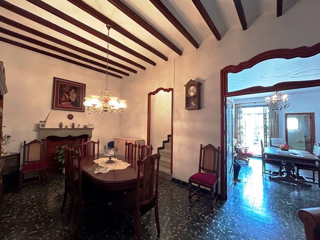 4 soverom Hus til salgs i Sagra - € 185 000 (Ref: 8107475)