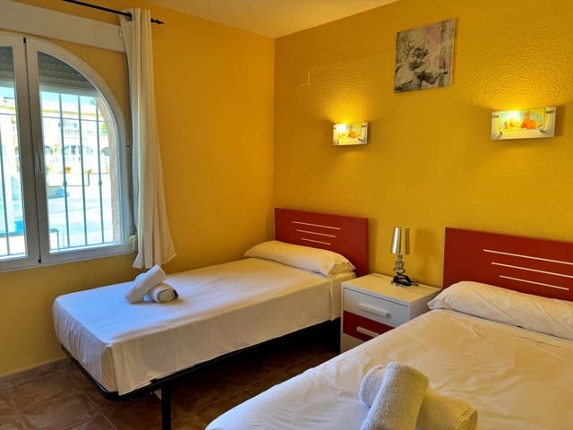 2 makuuhuone Huoneisto vuokrattavana paikassa Benitachell / Benitatxell mukana uima-altaan - 750 € (Ref: 8194157)