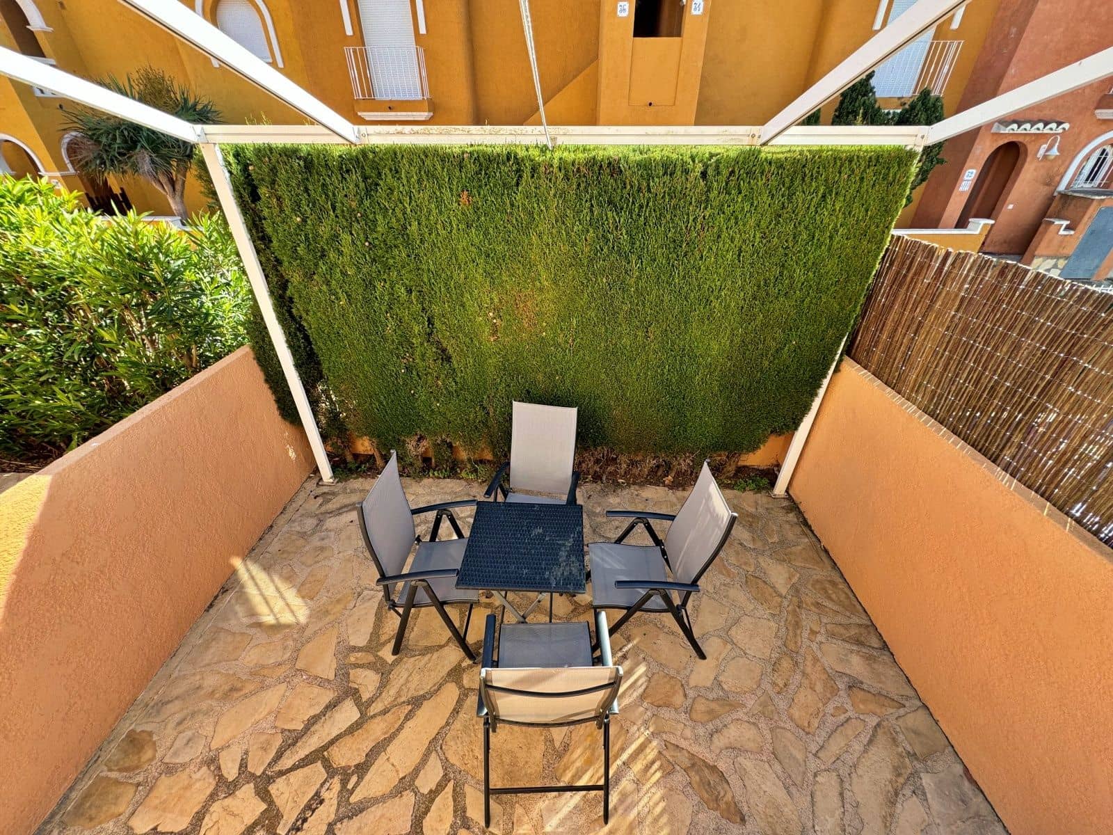 2 makuuhuone Huoneisto vuokrattavana paikassa Benitachell / Benitatxell mukana uima-altaan - 750 € (Ref: 8194157)