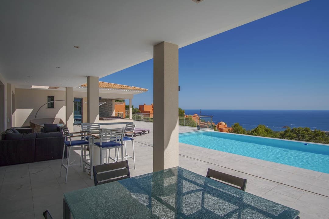5 bedroom Villa for sale in Altea with pool - € 3,500,000 (Ref: 8528772)