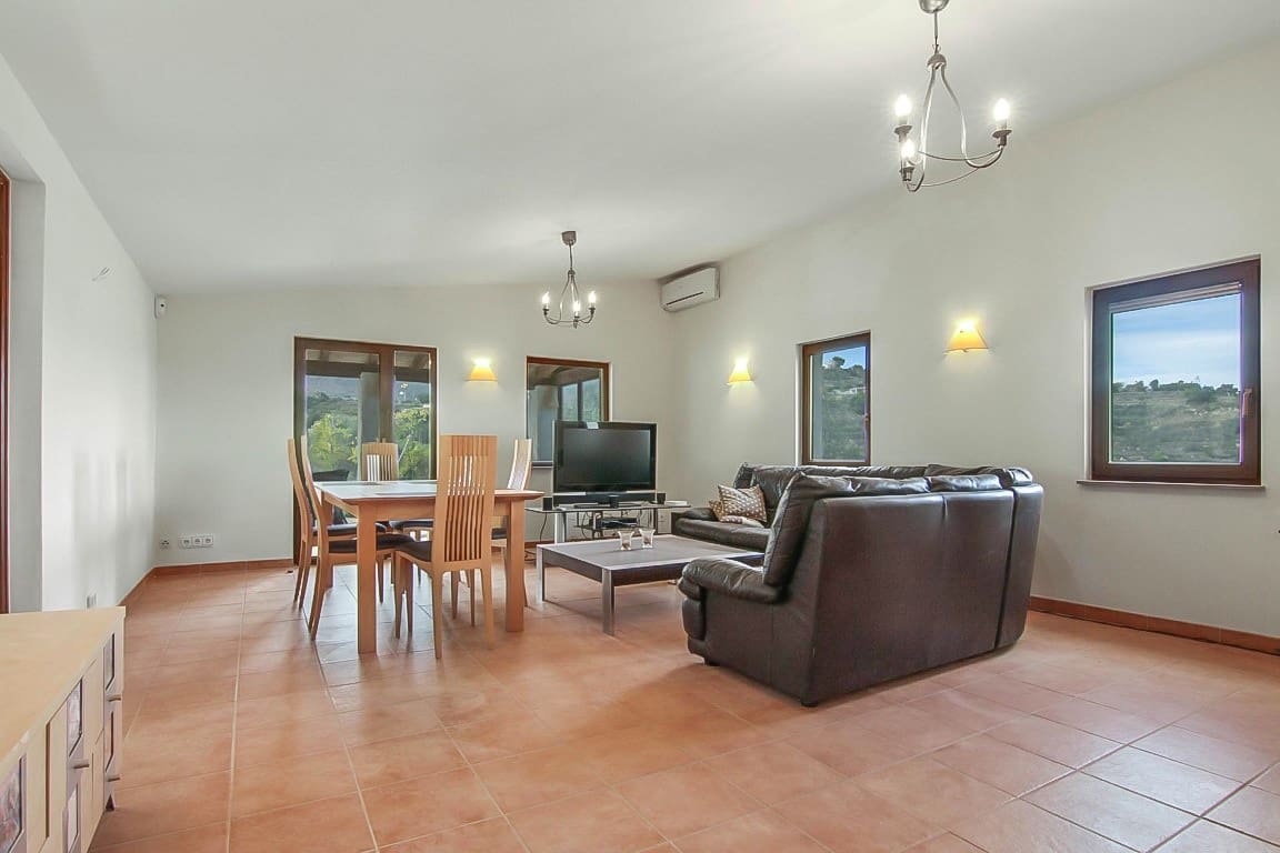 7 makuuhuone Huvila myytävänä paikassa Benissa mukana uima-altaan - 995 000 € (Ref: 8562744)