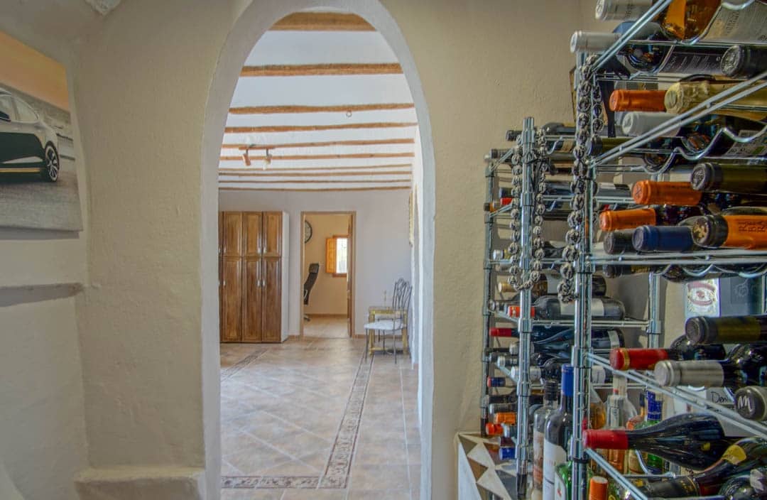 Chalet de 8 habitaciones en La Nucia en venta con piscina - 2.500.000 € (Ref: 8562865)