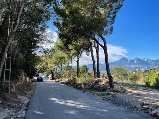 Bouwgrond te koop in Altea - € 220.000 (Ref: 8685235)