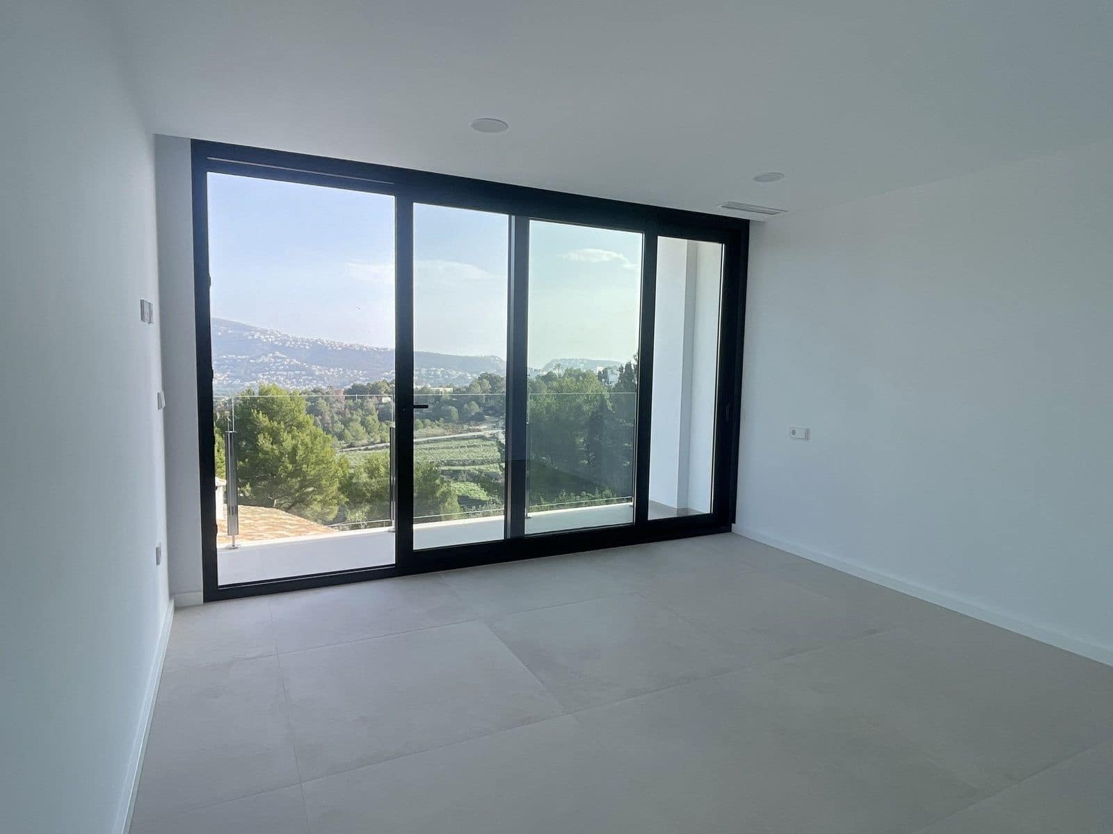 3 slaapkamer Villa te koop in Moraira met zwembad garage - € 690.000 (Ref: 8685489)