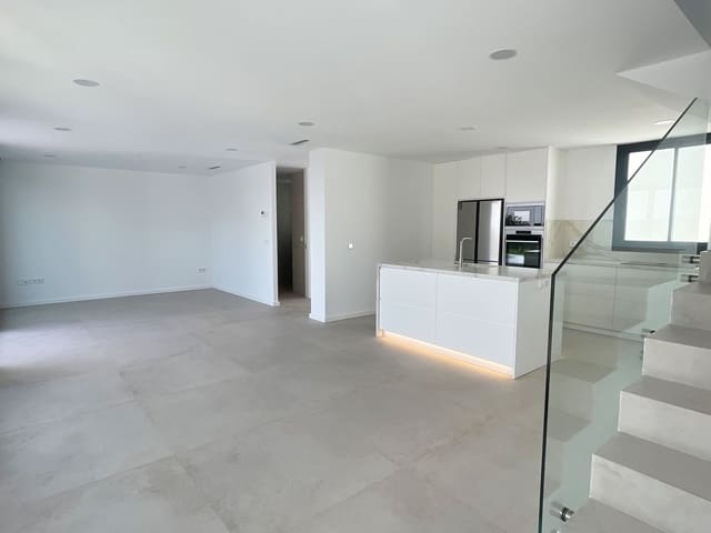 3 slaapkamer Villa te koop in Moraira, Teulada-Moraira met zwembad garage - € 690.000 (Ref: 8685489)