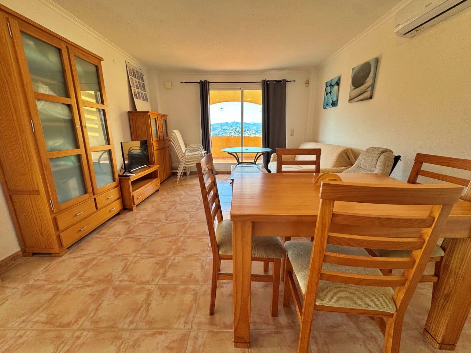 2 soveværelse Lejlighed til leje i Benitachell / Benitatxell med swimmingpool - € 750 (Ref: 8700528)