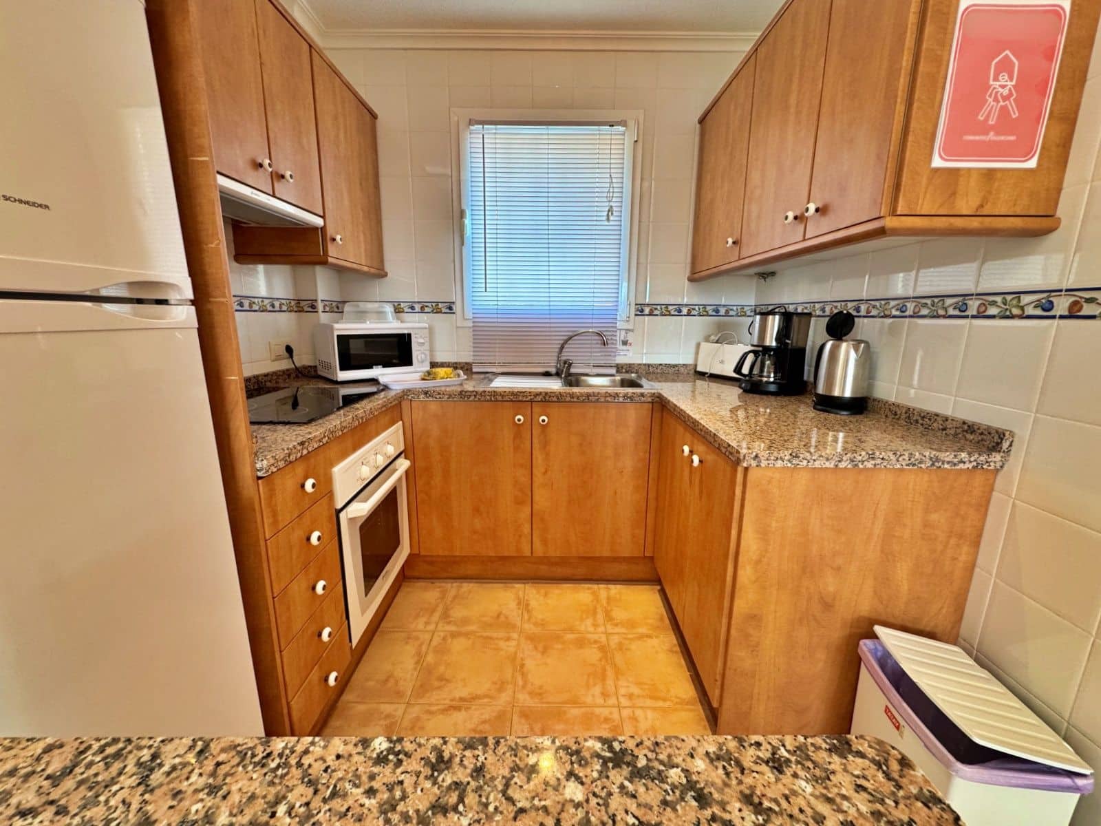 2 soveværelse Lejlighed til leje i Benitachell / Benitatxell med swimmingpool - € 750 (Ref: 8700528)