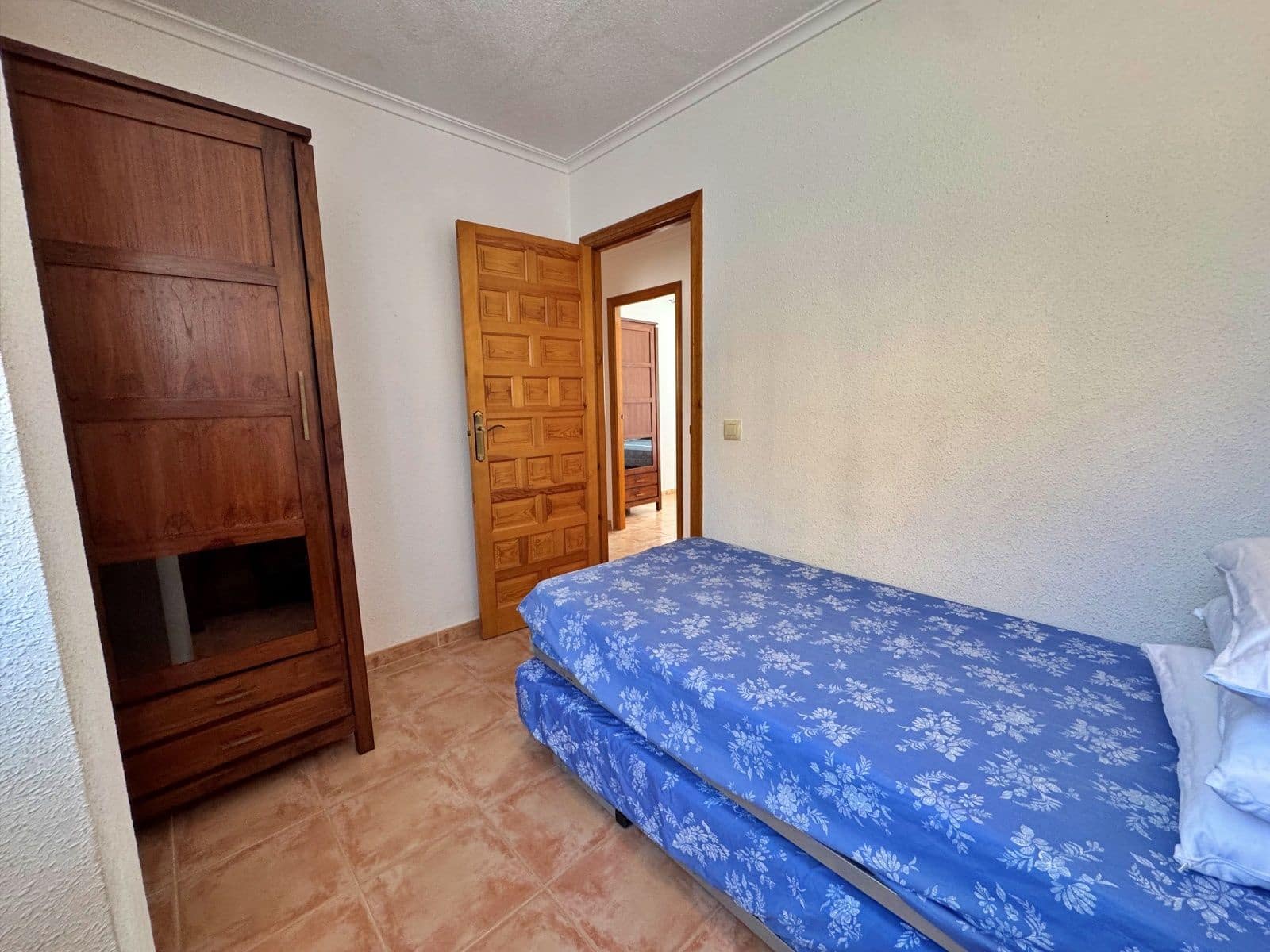 2 soveværelse Lejlighed til leje i Benitachell / Benitatxell med swimmingpool - € 750 (Ref: 8700528)