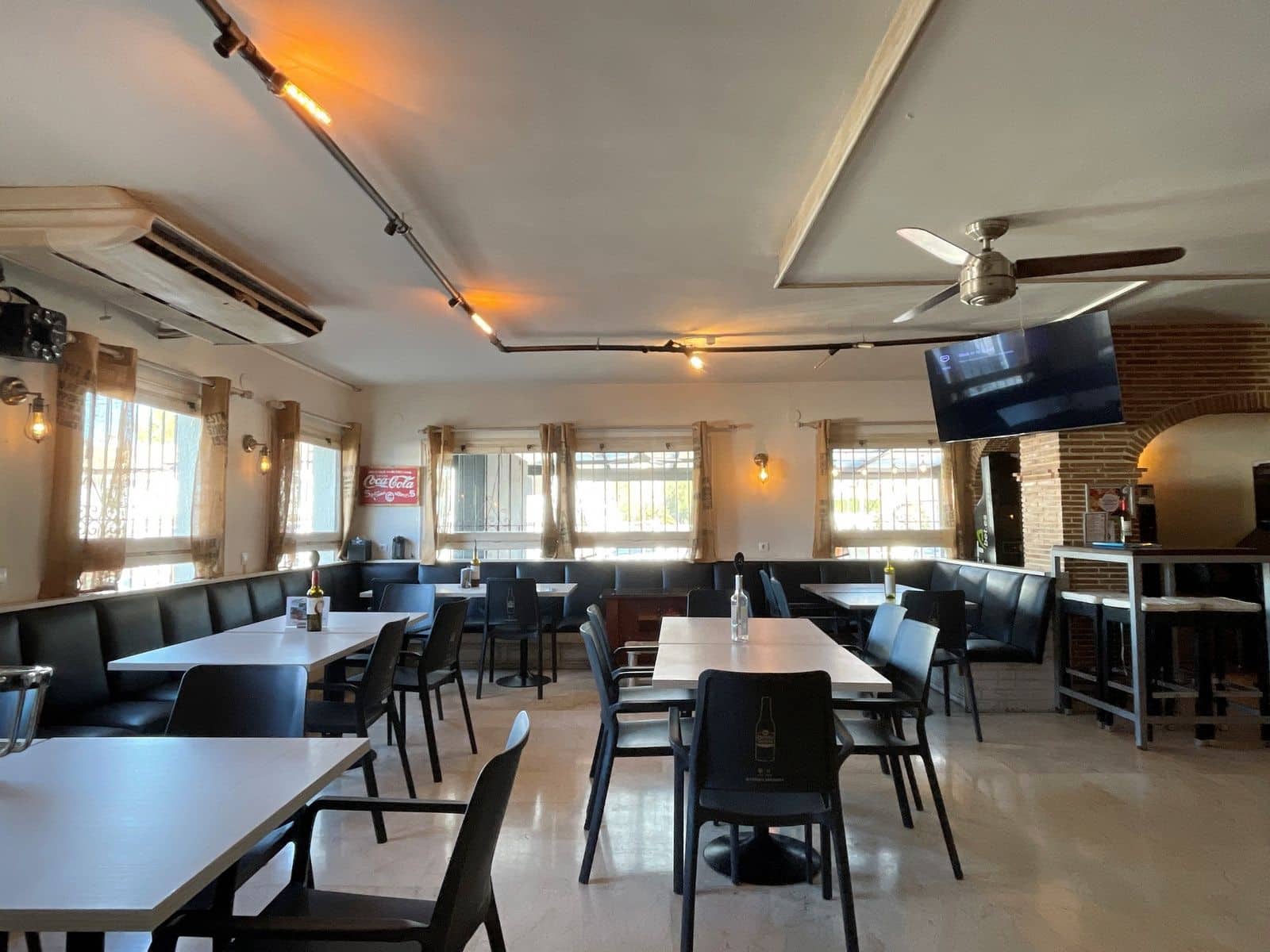 2 quarto Empresa para venda em Moraira com piscina - 995 000 € (Ref: 8738842)