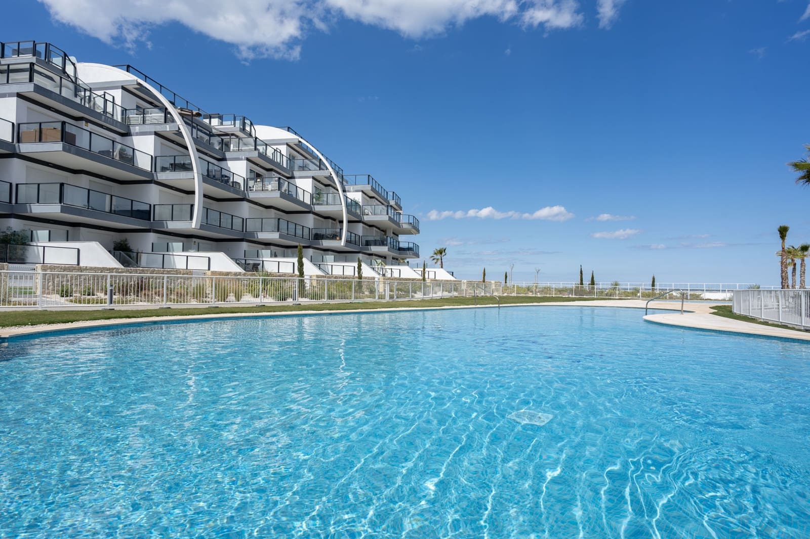 3 sypialnia Penthouse na sprzedaż w Denia z basenem - 695 000 € (Ref: 8914415)